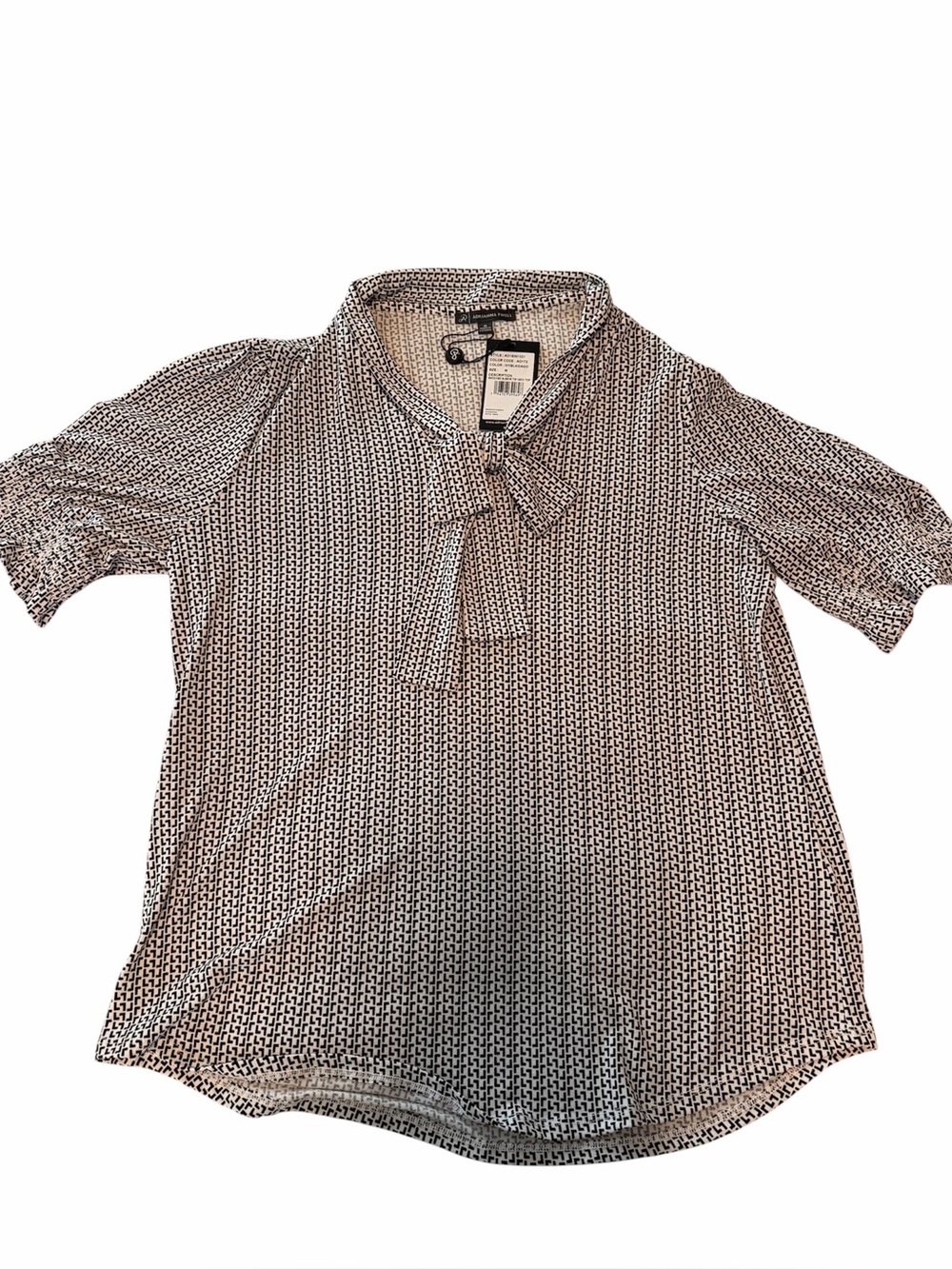 Adrianna Papell Black & White Tie-Neck Short Sleeve Blouse